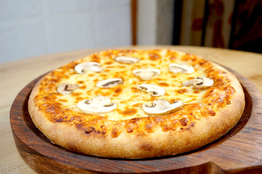 Cheese And Mushroom Pizza